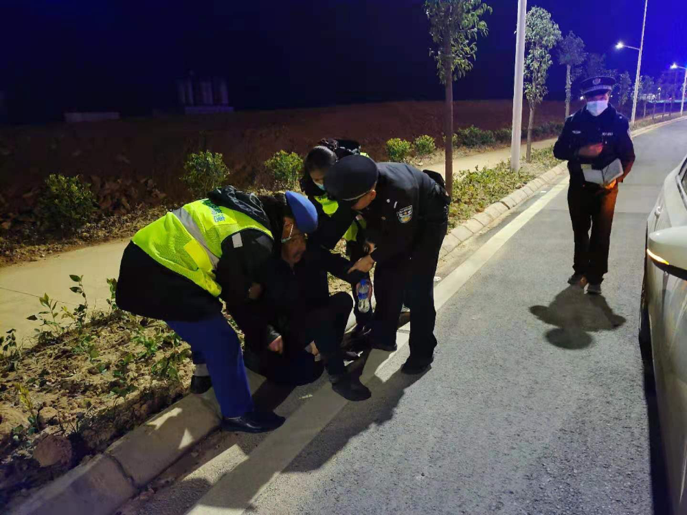 图片 2 图片 2